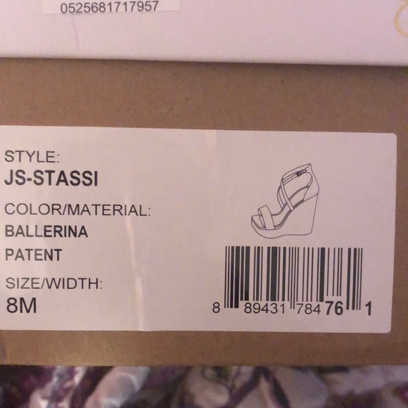 Jessica Simpson - Picture 5 of 5